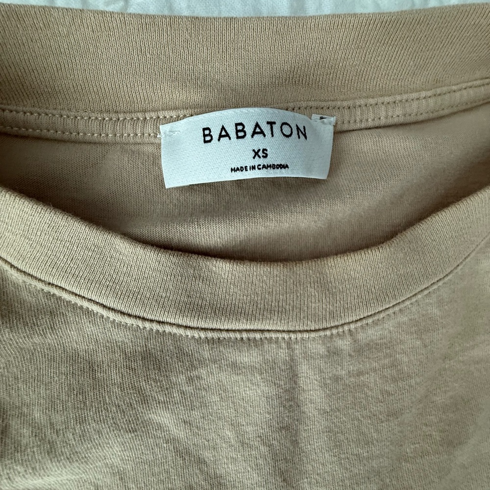 Aritzia Babaton Shoulder Pad Tank - Picture 3 of 10